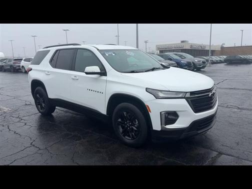 2023 Chevrolet Traverse LT Leather