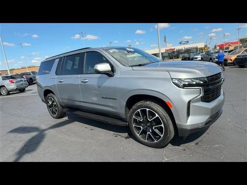2023 Chevrolet Suburban RST