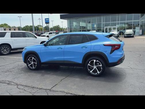 Fountain Blue 2024 Chevrolet Trax FWD 1RS