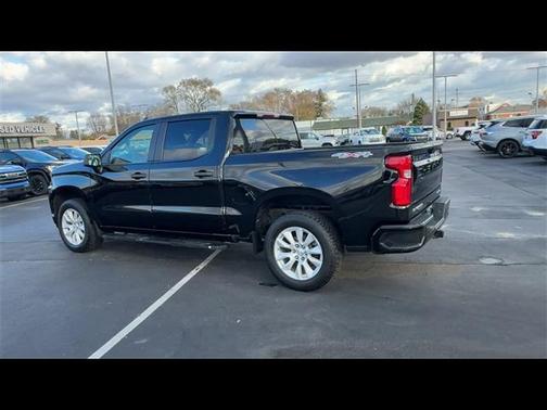 2021 Chevrolet Silverado 1500 Custom