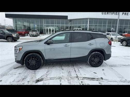 2023 GMC Terrain SLE