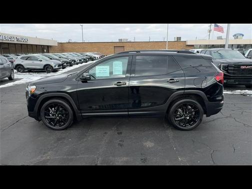 2024 GMC Terrain SLT