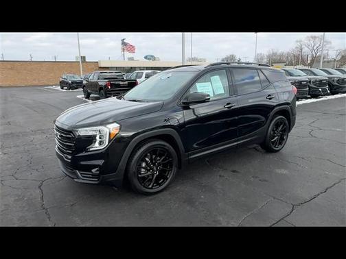 2024 GMC Terrain SLT