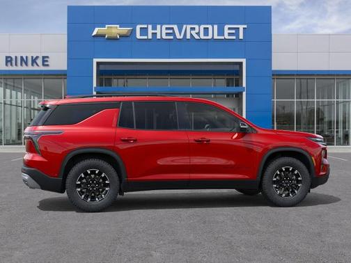 Radiant Red Tintcoat 2026 Chevrolet Traverse AWD Z71