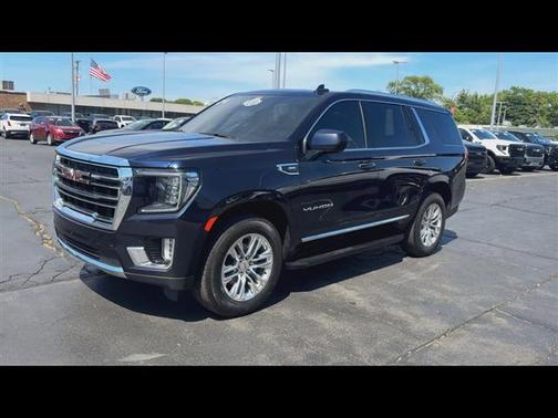Midnight Blue Metallic 2023 GMC Yukon SLT