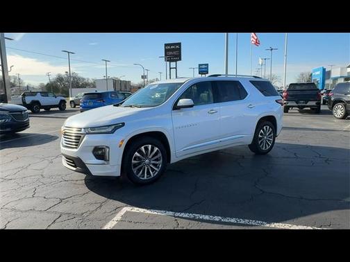 2023 Chevrolet Traverse Premier