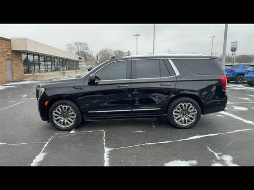 2023 GMC Yukon Denali Ultimate