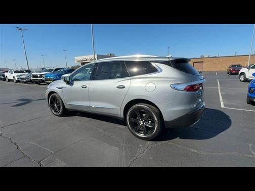 2024 Buick Enclave Essence AWD