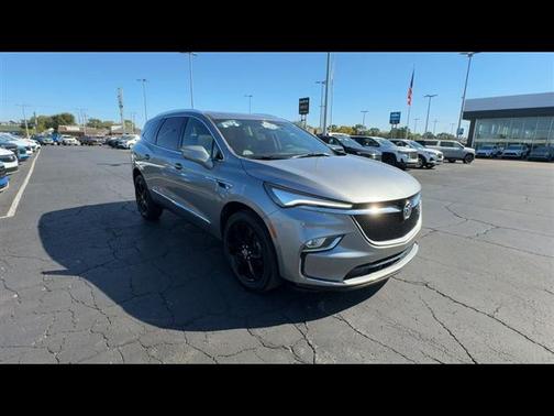 2024 Buick Enclave Essence AWD
