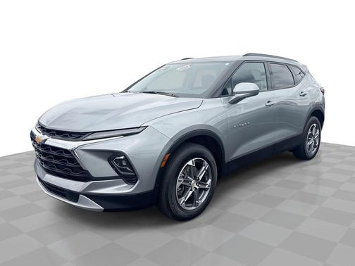 Sterling Gray Metallic 2024 Chevrolet Blazer 2LT
