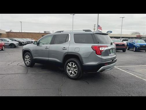 2021 GMC Acadia AWD SLT