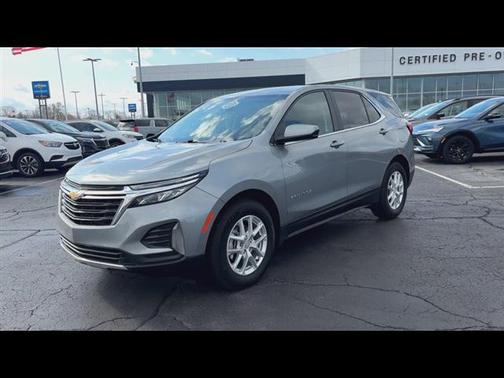 Sterling Gray Metallic 2024 Chevrolet Equinox 1LT