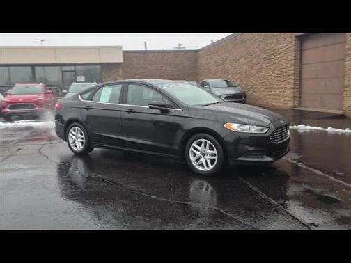 2015 Ford Fusion SE