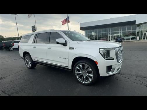 2022 GMC Yukon XL Denali