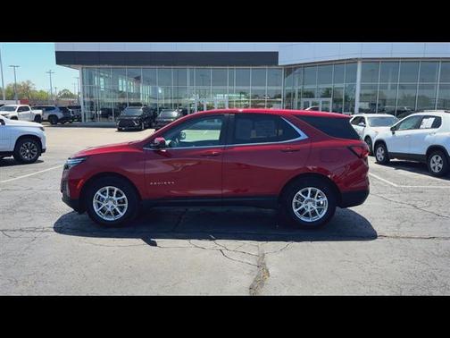 Radiant Red Tintcoat 2024 Chevrolet Equinox 1LT