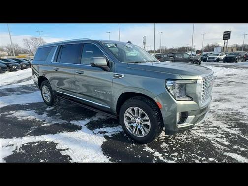 2023 GMC Yukon XL Denali