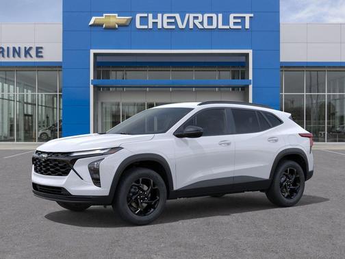 Summit White 2026 Chevrolet Trax LT