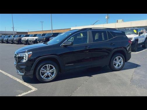 Ebony Twilight Metallic 2023 GMC Terrain SLE