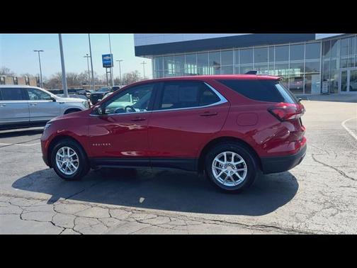 Radiant Red Tintcoat 2024 Chevrolet Equinox 1LT