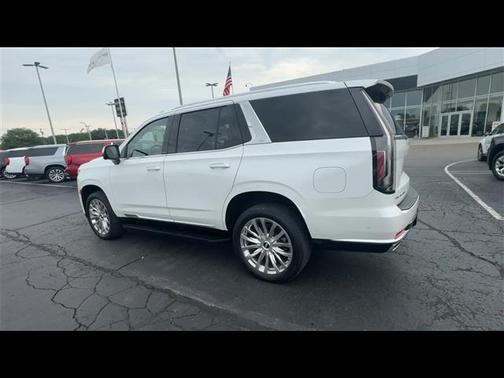 2022 Cadillac Escalade Premium Luxury
