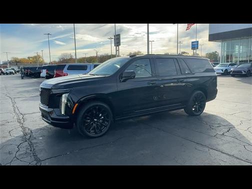 2025 Cadillac Escalade ESV Sport