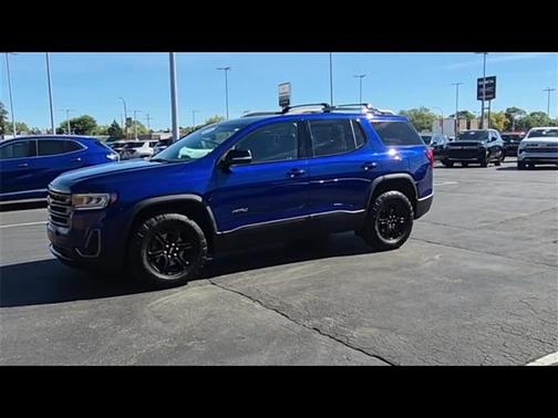 2023 GMC Acadia AWD AT4