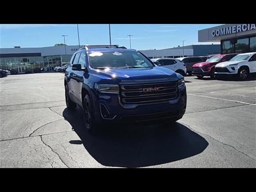 2023 GMC Acadia AWD AT4