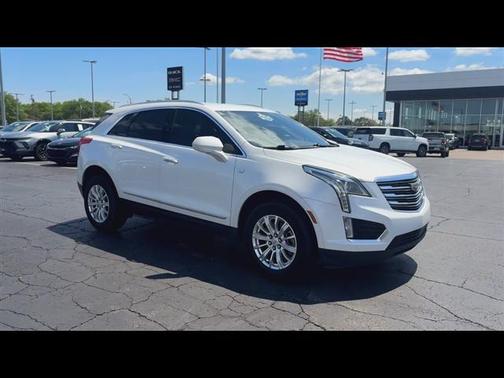 Crystal White Tricoat 2019 Cadillac XT5 Base