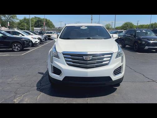 Crystal White Tricoat 2019 Cadillac XT5 Base