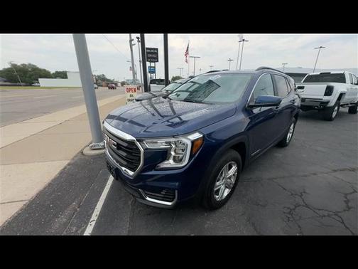 2022 GMC Terrain SLE