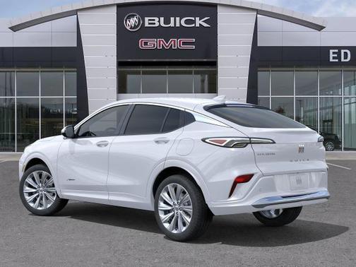 White Frost Tricoat 2026 Buick Envista Avenir FWD