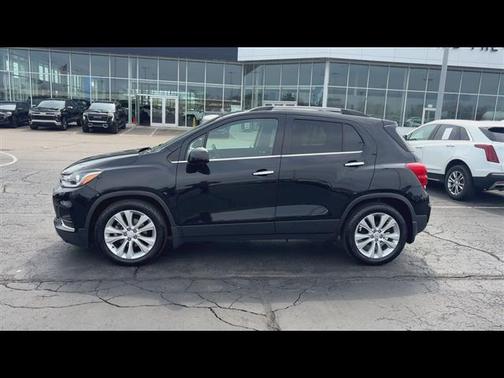 Mosaic Black Metallic 2019 Chevrolet Trax Premier