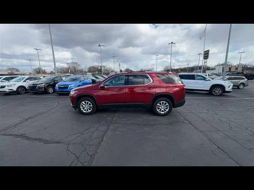 2018 Chevrolet Traverse LT Cloth