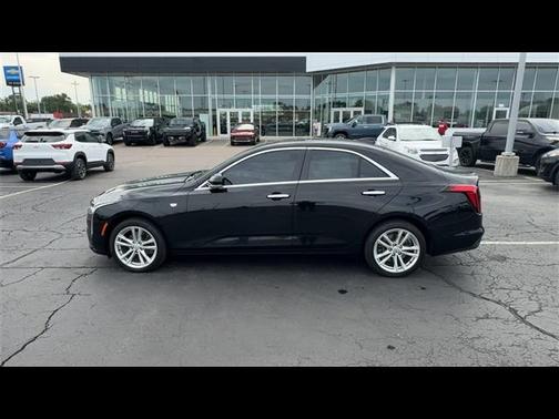 2023 Cadillac CT4 Luxury