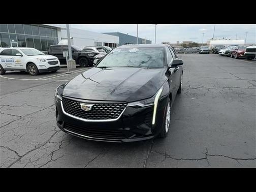 2023 Cadillac CT4 Luxury