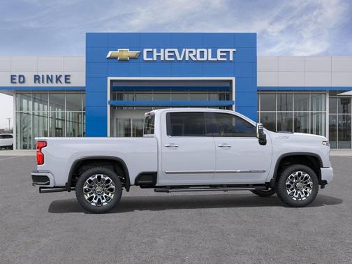Polar White Tricoat 2026 Chevrolet Silverado 2500 High Country