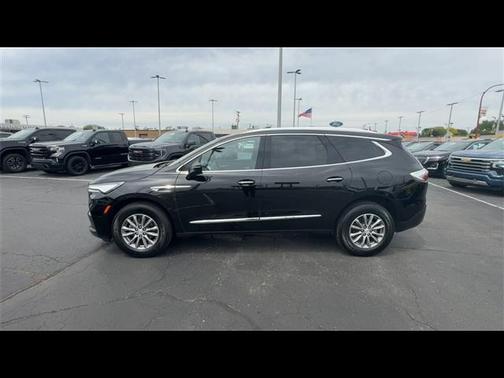 2022 Buick Enclave AWD Essence