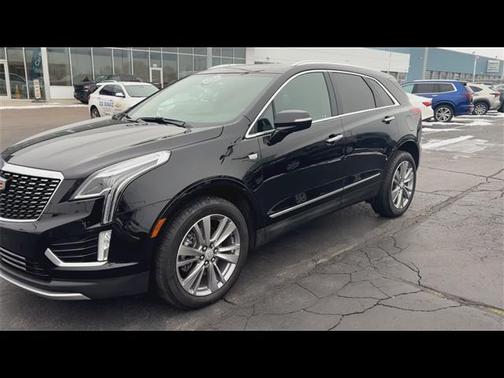 2023 Cadillac XT5 Premium Luxury