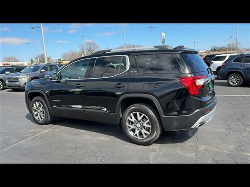 2022 GMC Acadia FWD SLE