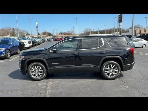 2022 GMC Acadia FWD SLE