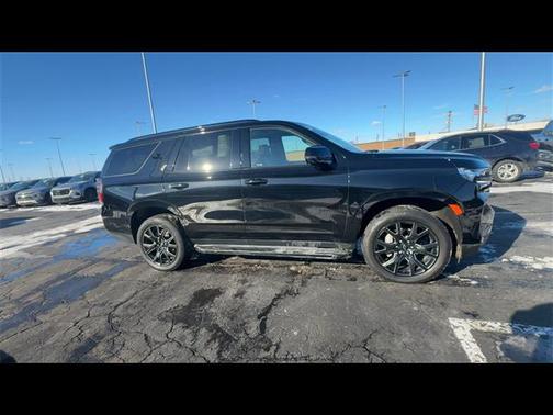 2023 Chevrolet Tahoe 4WD RST