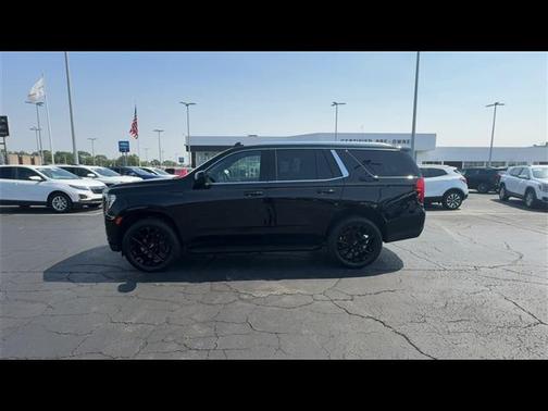 2022 GMC Yukon SLE