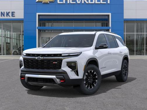 Polar White Tricoat 2026 Chevrolet Traverse AWD Z71