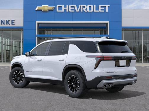 Polar White Tricoat 2026 Chevrolet Traverse AWD Z71