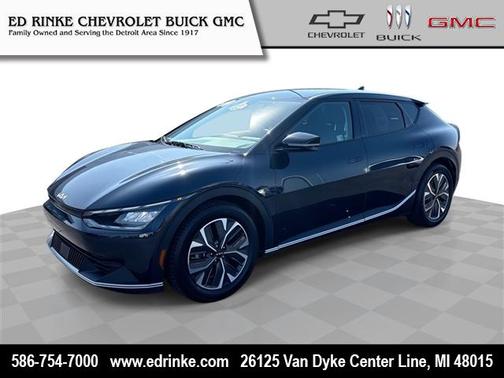 2022 Kia EV6 Light