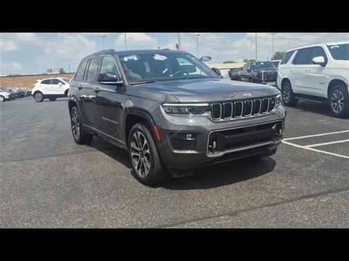 2022 Jeep Grand Cherokee Overland