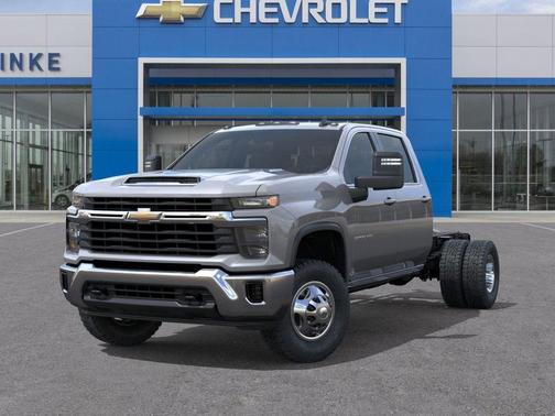 Sterling Gray Metallic 2026 Chevrolet Silverado 3500 LT