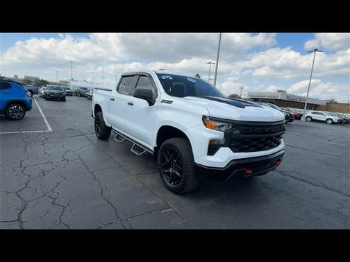 2023 Chevrolet Silverado 1500 Custom Trail Boss
