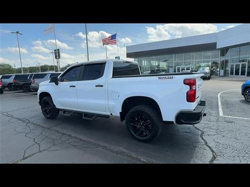 2023 Chevrolet Silverado 1500 Custom Trail Boss
