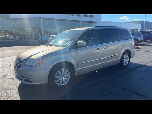 2013 Chrysler Town & Country Touring